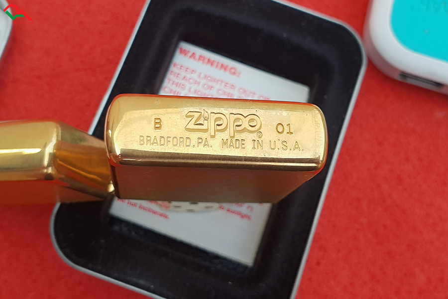 Zippo Nữ Thần Tự Do 2001 C641