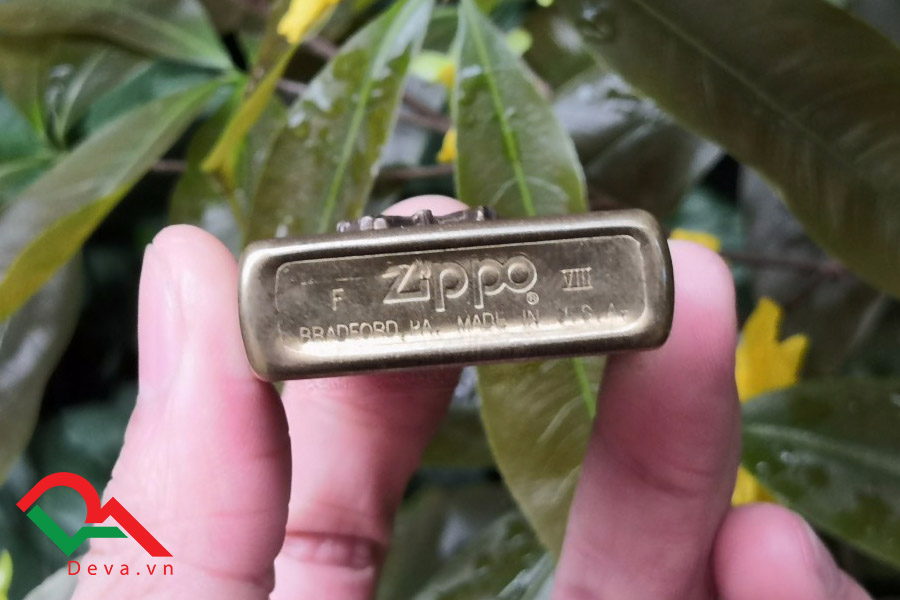 Zippo VIII la mã chủ đề cao bồi 1992 C218